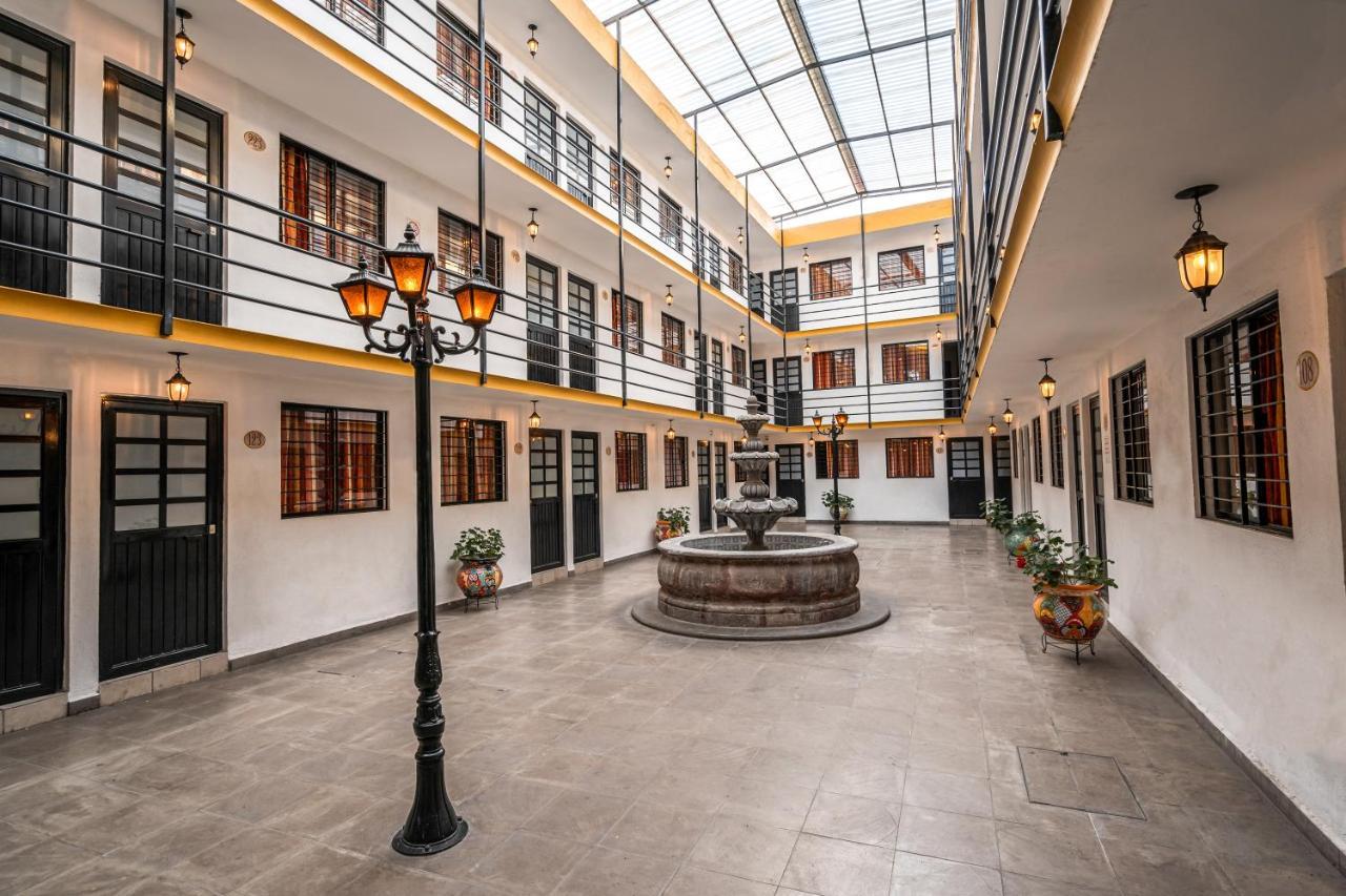 Cinco De Mayo Hotel Querétaro Exteriör bild